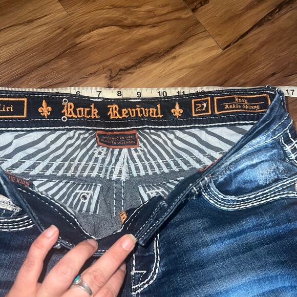 Mid Rise Rock Revival Jeans Liri Size 27 Easy Ankle Skinny Sequin Studded - Picture 8 of 12